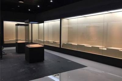 南昌博物館展柜定制 專業設計與上門安裝，守護文物璀璨光華